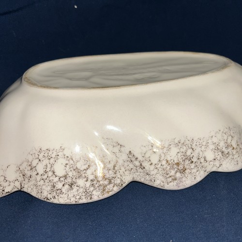 Vintage Bell of California 595 Leaf Shaped Centerpiece Bowl White Gold Accents - Picture 5 of 6