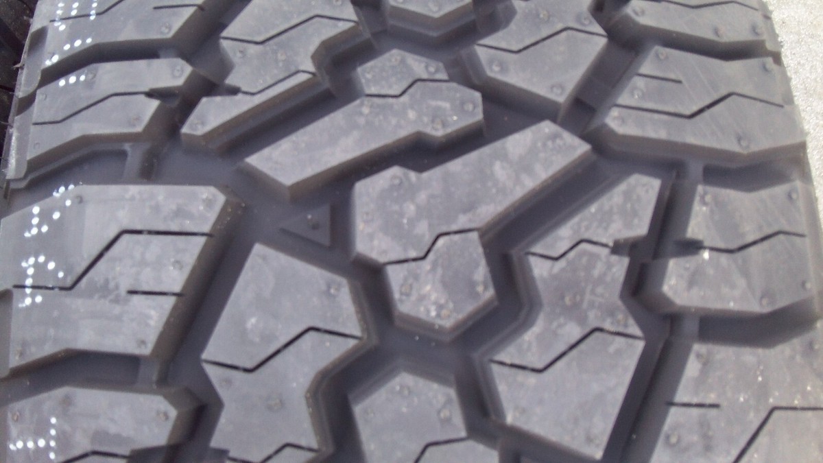 りょり② 4 New P 265/70R17 RoadX QX12 AT Tires 2657017 70 17 R17 70R All