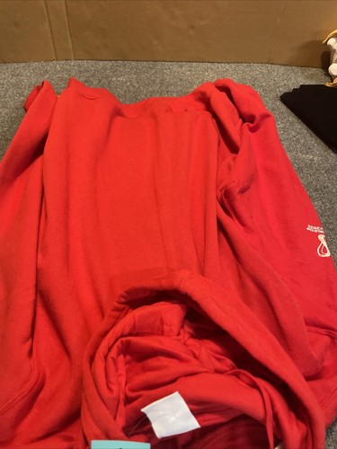 FIFA World Cup Canada Hoodie XL Red Qatar '22 Soccer Futbol NWT - Picture 11 of 11