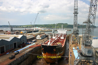 Schiff Foto 12x8 (A4) British Endeavour im Queen Elizabeth Dock Falmouth um 2005