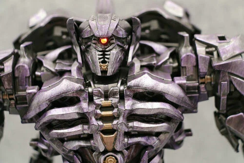 NEW IN STOCK Zeus Toys ZS-01 Oversized Studio Series SS-56 Shockwave Figure - Image 4 of 4
