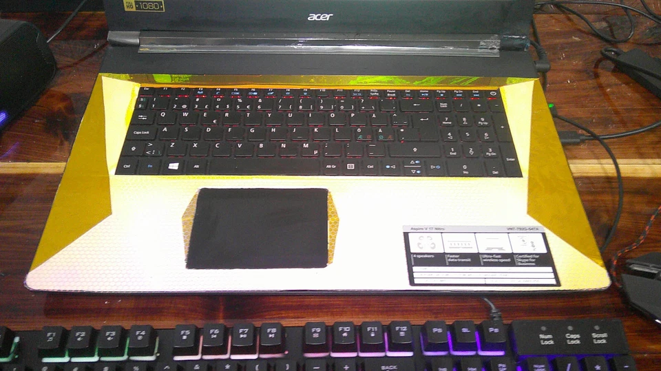 Acer Aspire NITRO BUNCH v17-vn7-792g,intel i5 2.3-3.20ghz.500gb,128gb,16gb,17.3" - Image 3 of 4