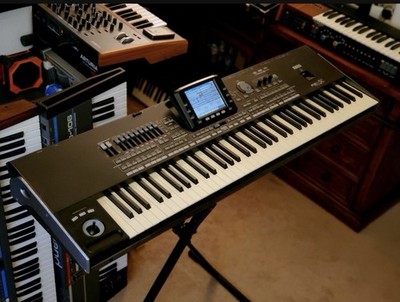 KORG Pa3X 76-Key Professional Arranger Keyboard Excellent Condition with Box