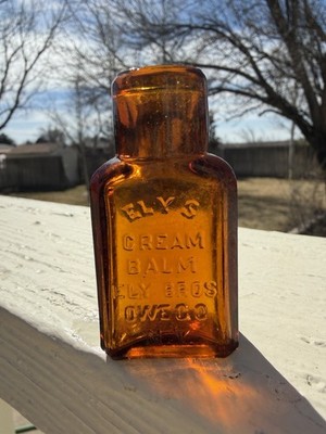 Ely s Cream Balm Owe Vintage Medicine Pharmacy 2 3/4  New York Hay Fever Amber