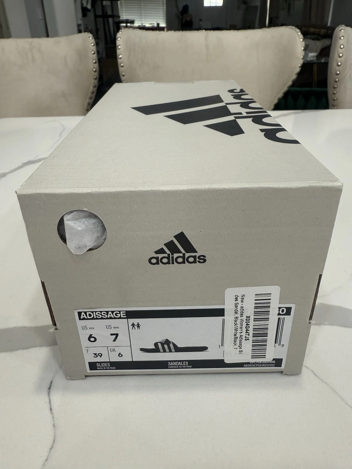 Sandalo Adidas Adissage Slides donna taglia 7 uomo taglia 6 nero bianco nuovo con scatola