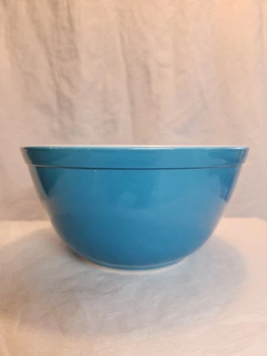 Vintage Pyrex Blue Primary Color Mixing Bowl 402 1.5 Qt High Gloss MCM