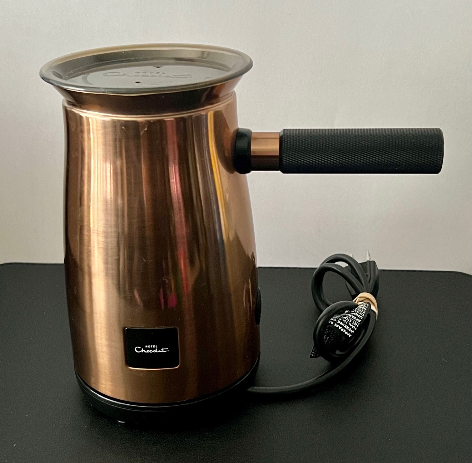 Velvetiser Hotel Chocolat Hot Chocolate Drink Maker Machine ~ Gold ...
