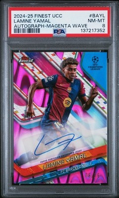 2024-25 Topps Finest Lamine Yamal Auto Magenta Wave Refractor /75 PSA 8