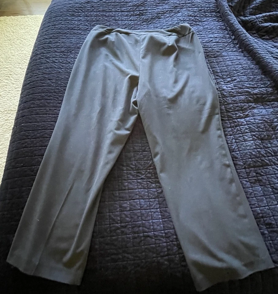 Pantalones de vestir negros para mujer Roz & Ali Foto 2 de 3