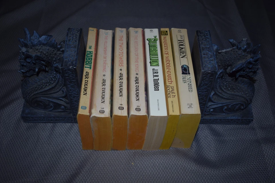 Lord of the Rings/Hobbit/Extras by J.R.R. Tolkien (1st Edition/Varied Print, pb) - Image 3 of 4