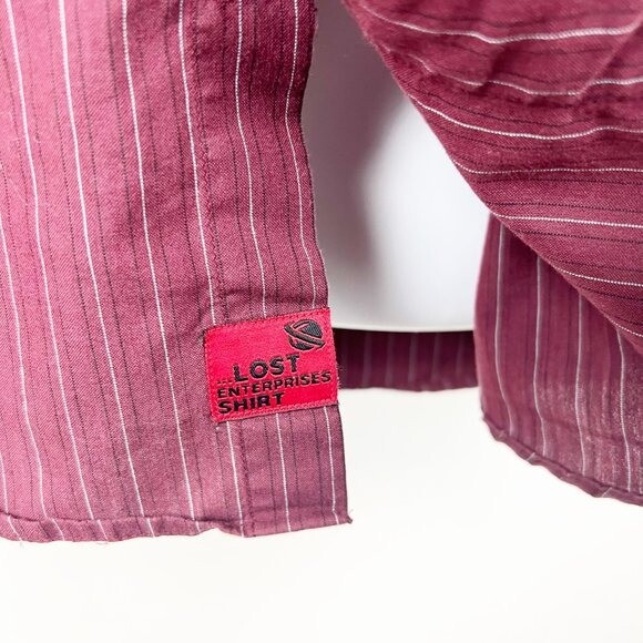 Lost Button Down Up Men Large Maroon Striped Long… - image 8