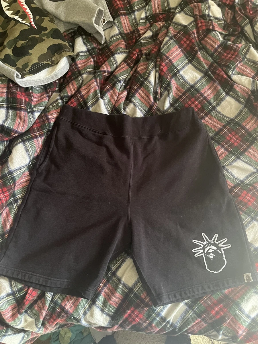 Supreme lv shorts top