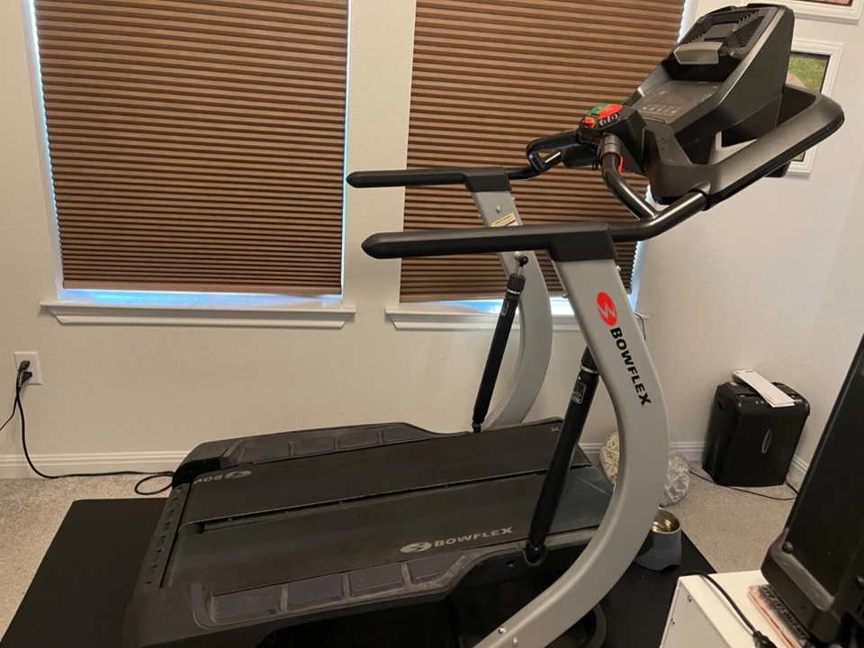 Escalador Bowflex TC200 apenas usado, ¡excelente estado! Foto 2 de 3