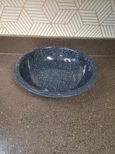 Vtg Black &&nbsp; White Speckled Enamelware wash basin. Large Bowl 13-1/2".-Some Rust