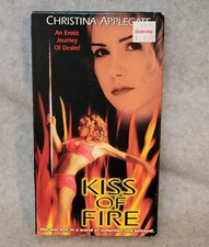 VHS Kiss of Fire 2000 Christina Applegate Erotic Miramax Tested Blockbuster 