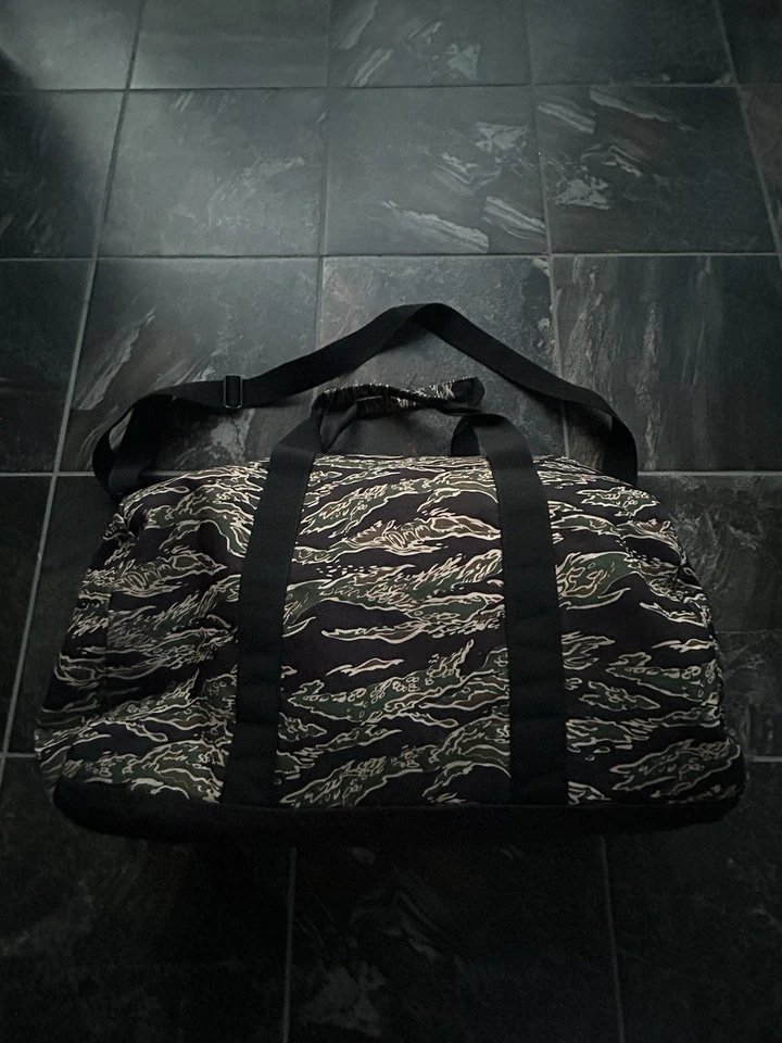 Bolso de Lona Element Skateboards AOP Tiger Camo Y2K Foto 4 de 4