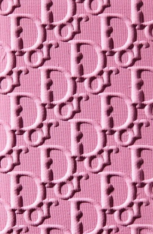 Baddie Louis Vuitton Pink Wallpapers - Aesthetic Baddie Wallpapers