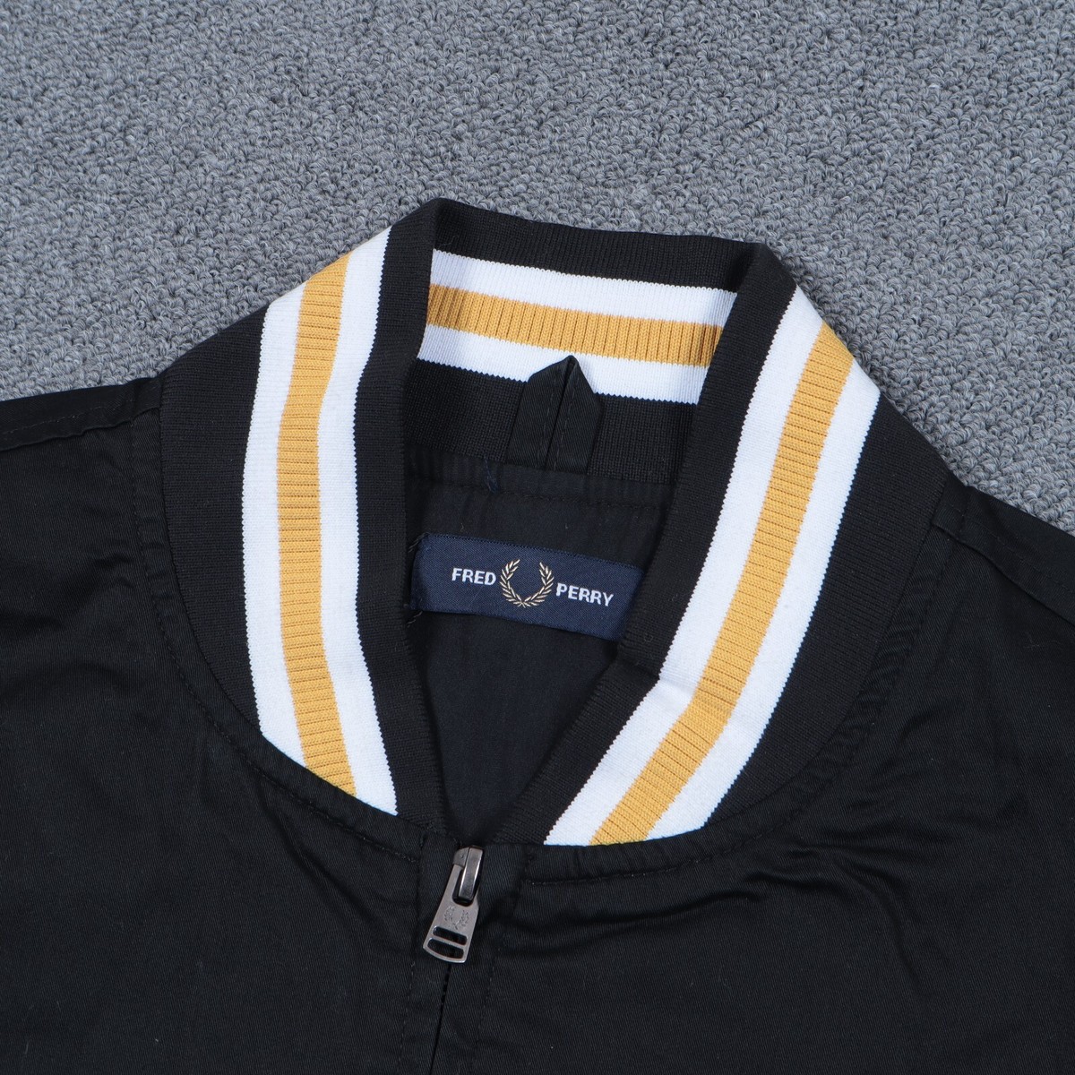 FRED PERRY men's tennis bomber jacket in black size Asian M / US S