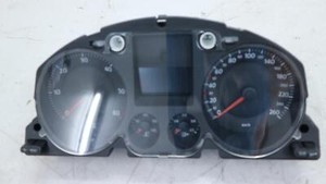 VW Passat 3C 2.0 TDI Tacho Kombiinstrument 3C0920853J