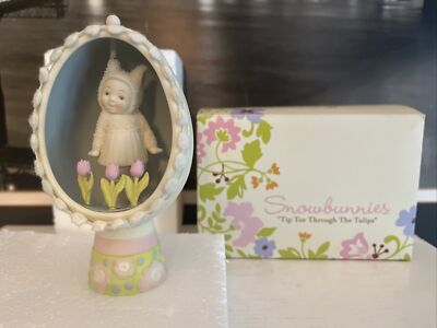 dept 56 snowbunnies Very Rare Tip Toe Through The Tulips #811302 Egg Bunny