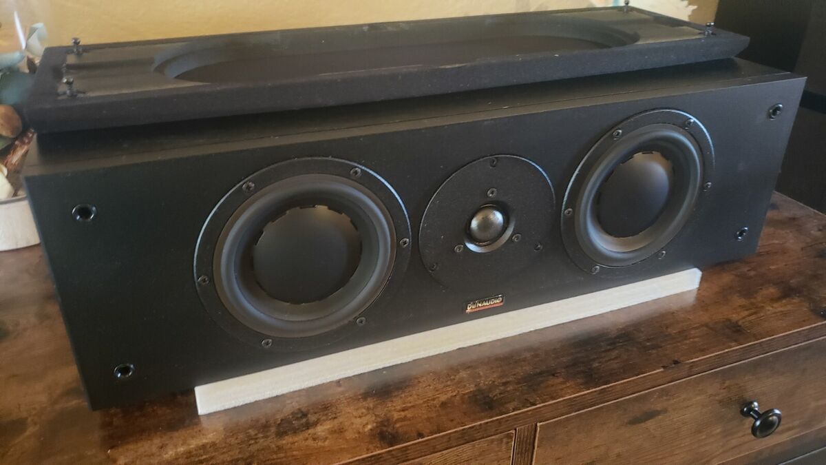 Dynaudio C-120+ 3-Driver, 2-Way, Ported Center Channel Dynaudio C-120+ 3-Driver, 2-Way, Ported Center Channel