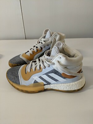 Adidas APE 779001 Mens Athletic Shoe Size 8.5 display models
