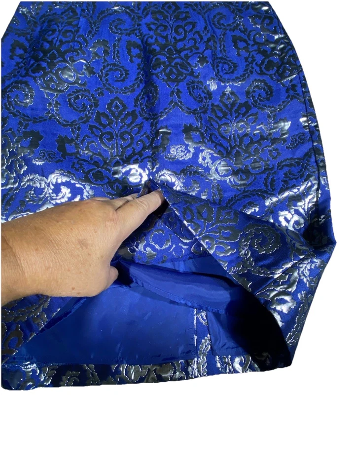 Falda Metálica Sunny Leigh Talla 8 Azul/Plateada Forrada a Lápiz Cremallera Trasera Vacaciones Foto 4 de 4