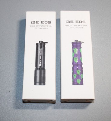 2 NEW Olight I3e Keychain Flashlights  Halloween Ghost + Black 90 Lumens Lot