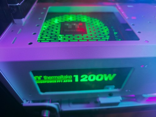 Thermaltake Toughpower PF1 ARGB 1200W 80+ Platinum - Picture 2 of 18