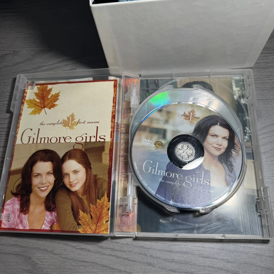 Gilmore Girls The COMPLETE SERIES DVD Box Set Foto 2 de 4