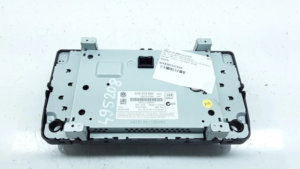 Volkswagen GOLF VII 2012- Radio Autoradio 5G0919605 - Bild 2 von 3