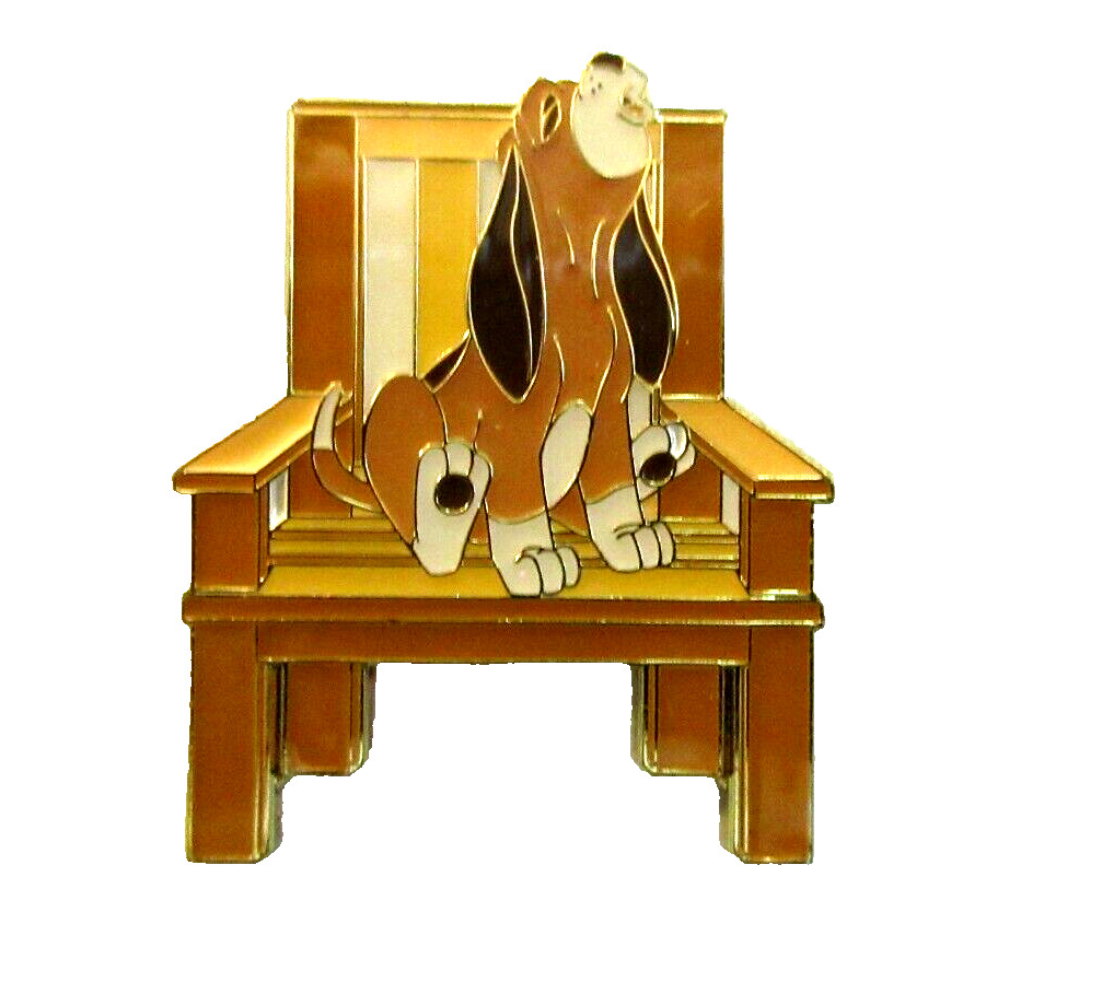 DISNEY LOUNGEFLY COPPER SEATED ON THIS WOOD SLATTED OUTDOORS CHAIR PIN - #142983