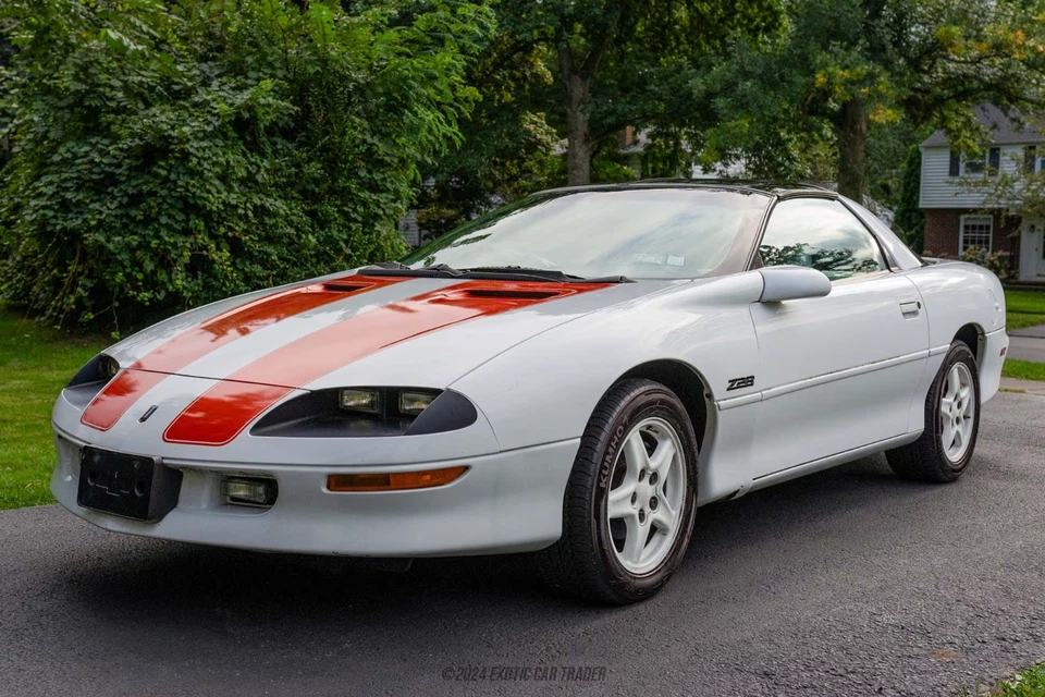 93-02 CAMARO Z28 FIREBIRD TA TUERCA CON ROSCA ROSCAS PARA TAPAS 5 USADO JUEGO 5 Foto 4 de 4