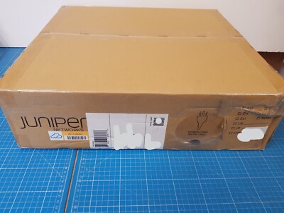 Juniper EX2300/24p Switch 24 Anschlüsse 