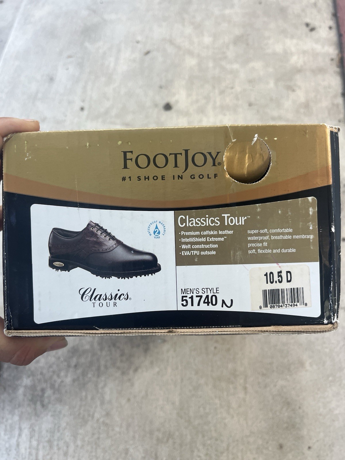 NEW FootJoy Classics Tour Black Leather / Burgundy saddle golf shoes Men's 10.5D