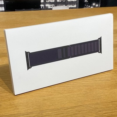 Apple Watch Armband Band 49mm Schwarz Alpine Loop Schwarz Titan Finish Medium