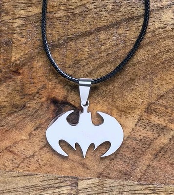 Batman Bruce Wayne Dark Knight Anime Manga Cosplay Chain Necklace Silver