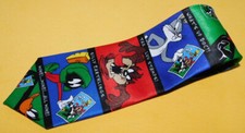 CRAVATTA POLIESTERE LOONEY TUNES COLLEZIONE FRANCOBOLLI LOONEY TUNES CHARECTERS - CRAVATTE.