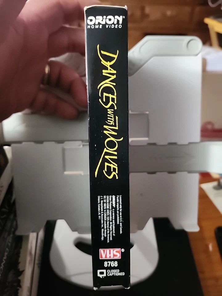 1990 DANCES WITH WOLVES KEVIN COSTNER - VHS Movie Tape - Image 2 of 3