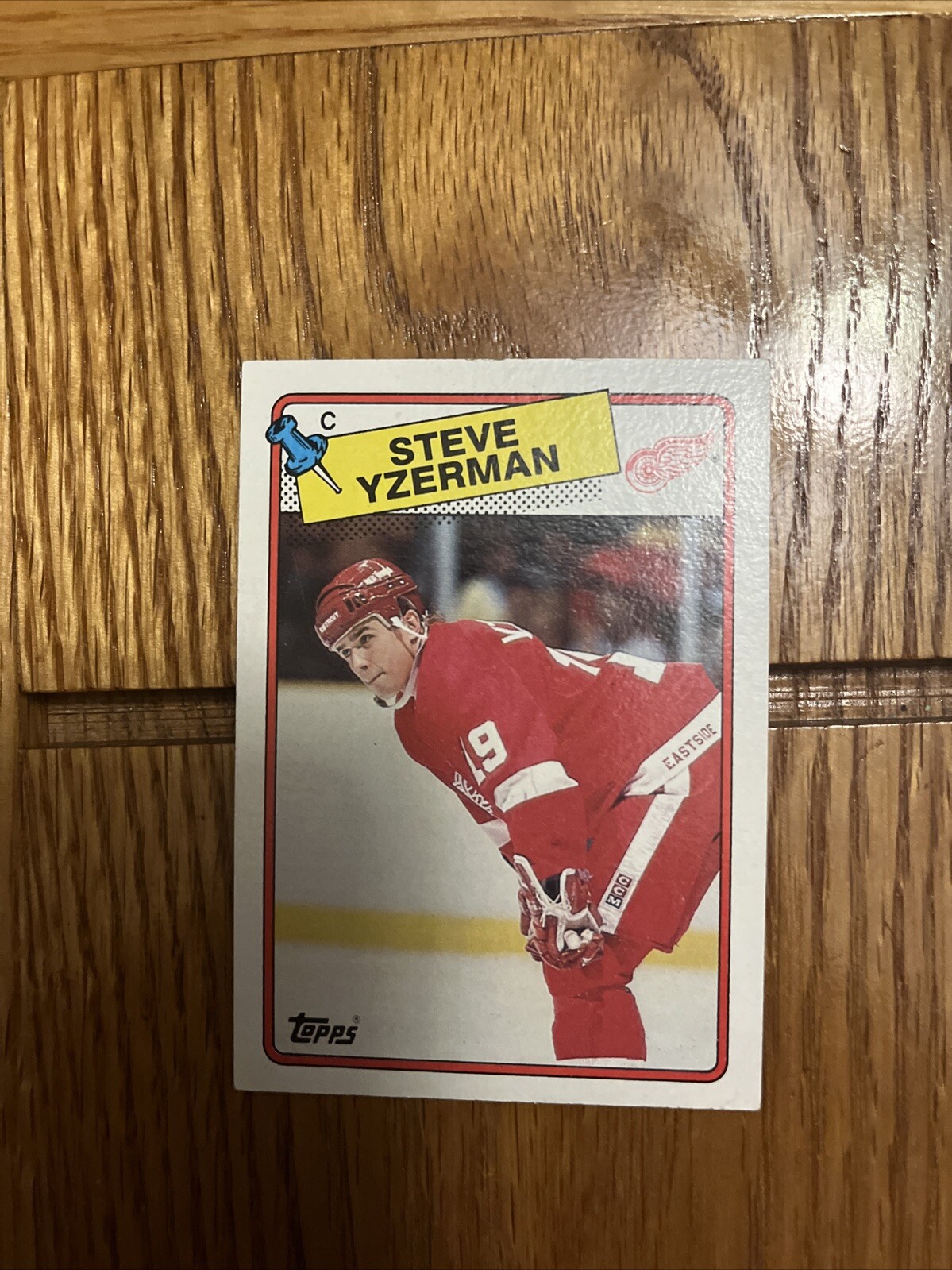 1988-89 Topps - #196 Steve Yzerman