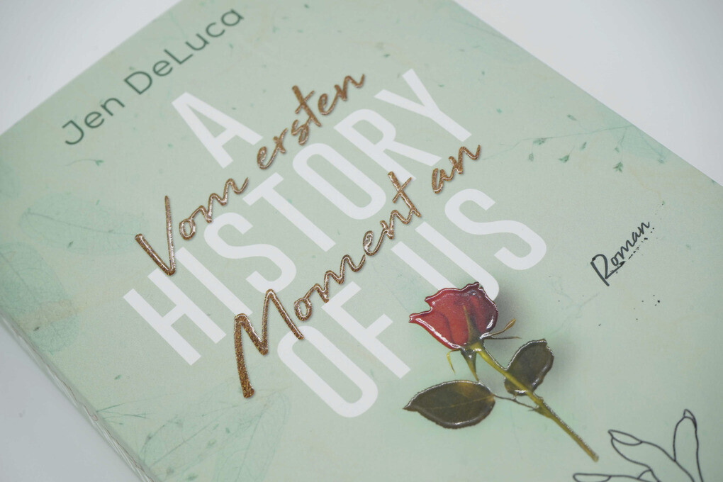 Thumbnail - A History Of Us - Vom Ersten Moment An | Jen Deluca | 2021 | Deutsch |