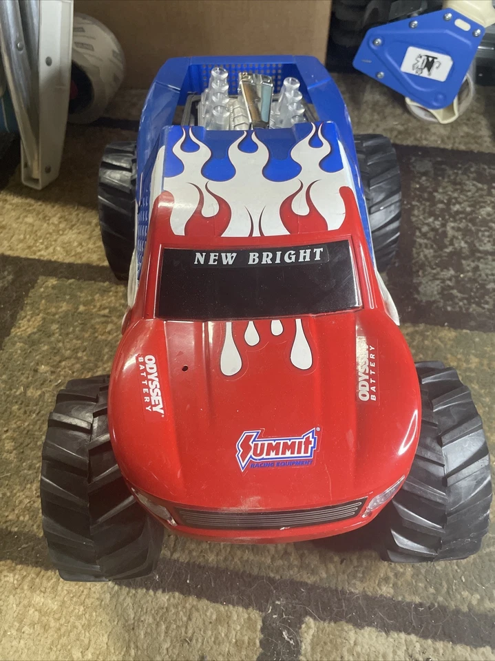 BIG FOOT MONSTER TRUCK 全新 BRIGHT 遥控遥控零件 履带式建造 — 第 2/4 张图片