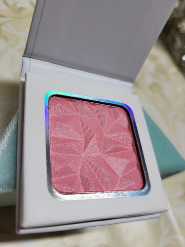 Delanci Blush Bundle, Full Size, NIB - Picture 8 of 9