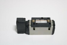 SMC NVFS3100-4FZ Valve