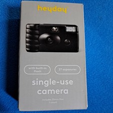 Heyday Single-Use Camera Black with Flash 35mm Film 27 Exposures