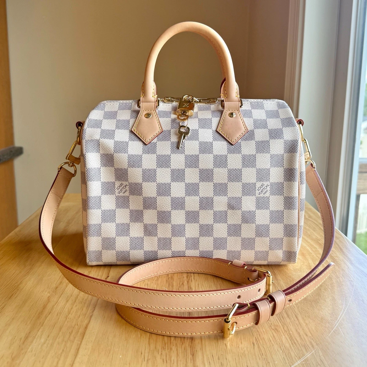 Louis Vuitton Leather Exterior White Bags & Handbags for Women for