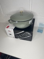 STAUB 24cm ROUND CAST IRON FRENCH OVEN - Eucalyptus / Green