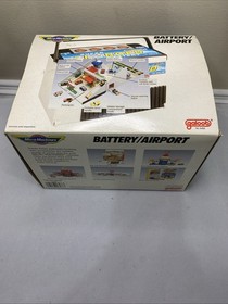 1989 Micro Machines Secret Auto Supplies Battery - Airport Set Galoob No. 6466