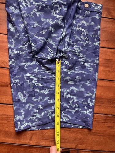 Pantalones Cortos Peter Millar Para Hombres 33 Salem Tropical Camuflados Rendimiento Frente Plano Azul - Imagen 5 de 6