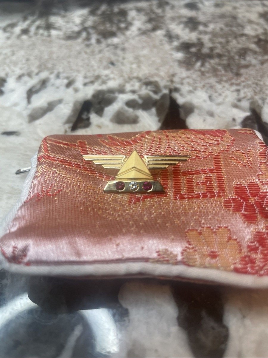 Delta Air Lines 25 Year Service Award Pin 1/10 10KYG with Diamond
